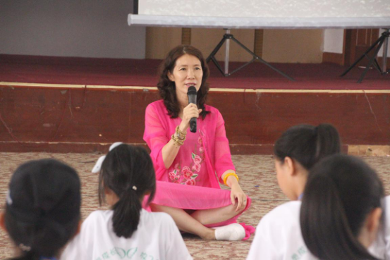 感恩、仁愛、快樂、信仰——爸媽在線第八屆《心靈成長(zhǎng) 放飛夢(mèng)想》夏令營(yíng)開營(yíng)啦！