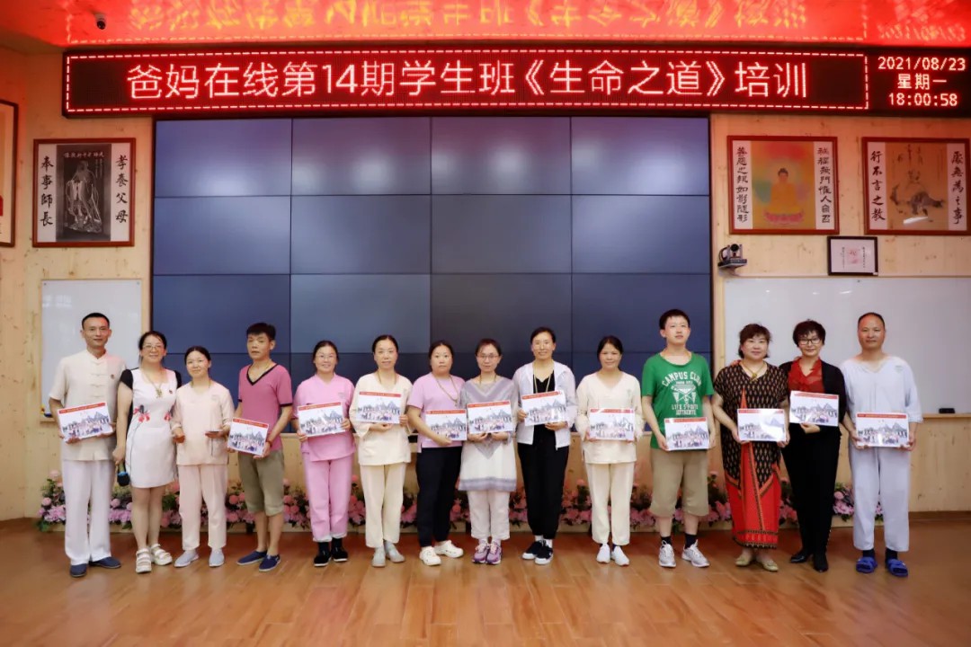 1729647835903422.jpg 1729647835903422.jpg