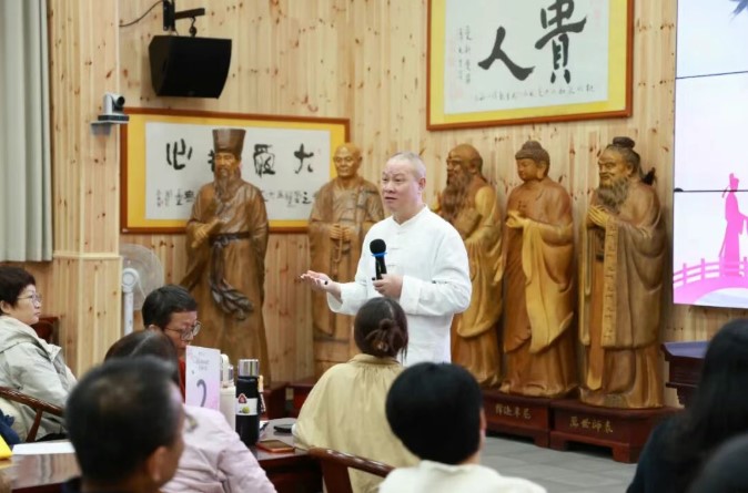 屏幕截圖 2025-11-12 080426.jpg